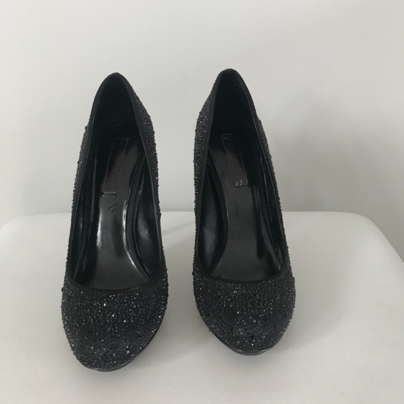 BCBG Maxazria Designer 4” Heels - Picture 2 of 4